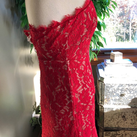 Lulu’s Maci Red Lace Strapless Mini Dress XS - Picture 10 of 16